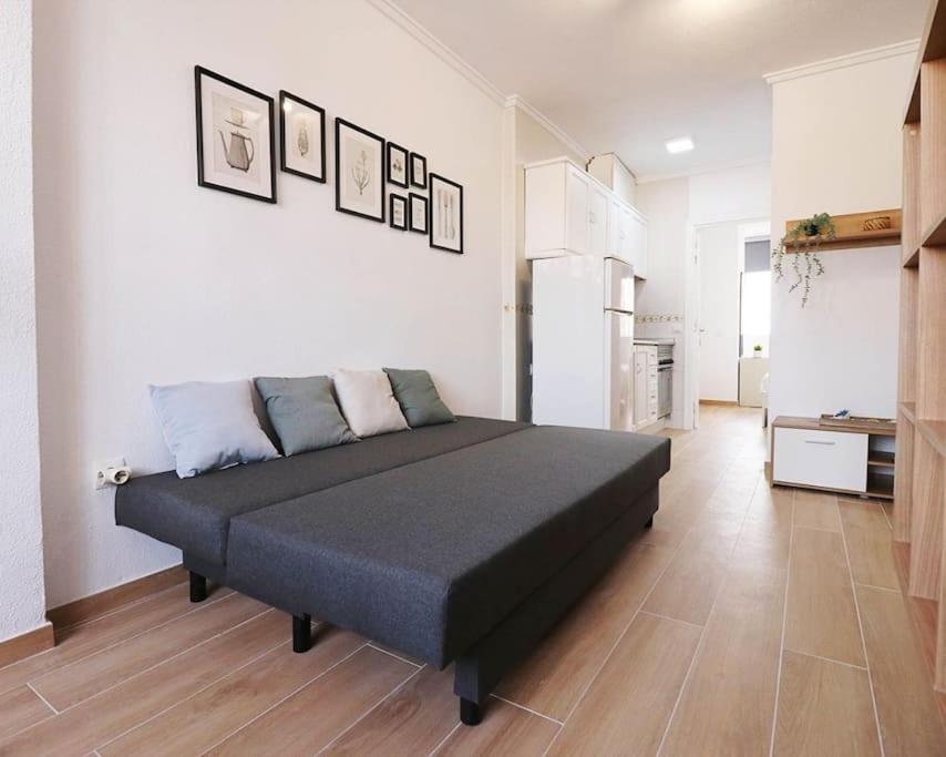 Brand New Apartment. 400 Meters Best Beach Torrevieja Exterior photo